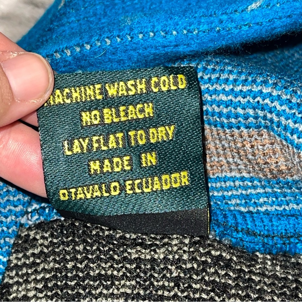 Tejidos Ruminahui Jacket - Picture 7 of 10